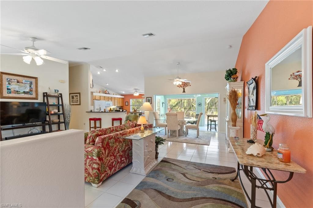 7660 Grande Pine RD-22