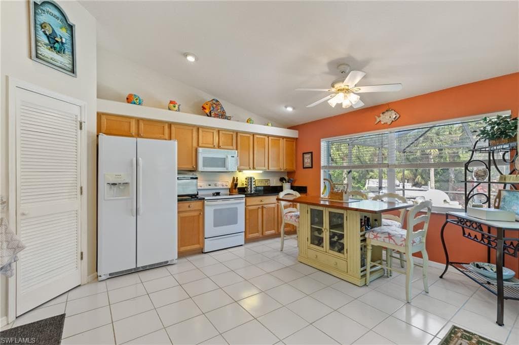 7660 Grande Pine RD-3