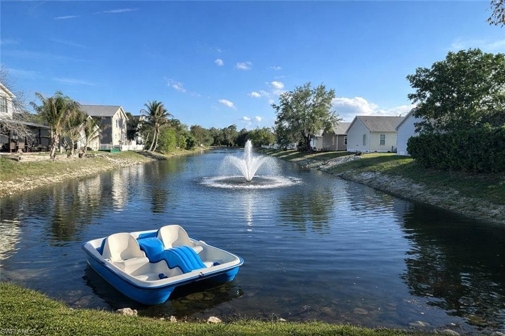 122 Leawood CIR-16