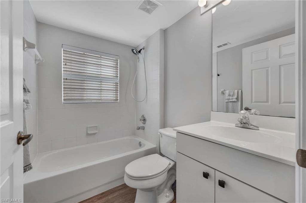 3029 Driftwood WAY 3307-17
