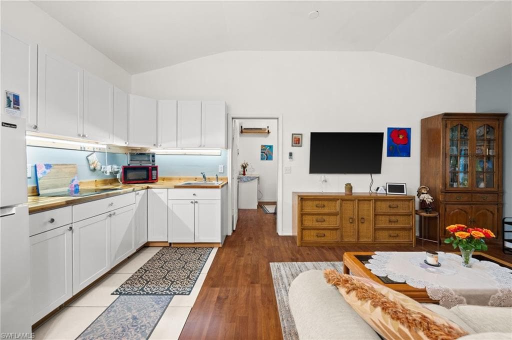 15170 Mallard LN-22