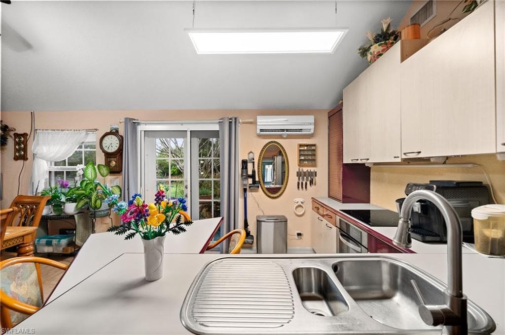 15170 Mallard LN-31