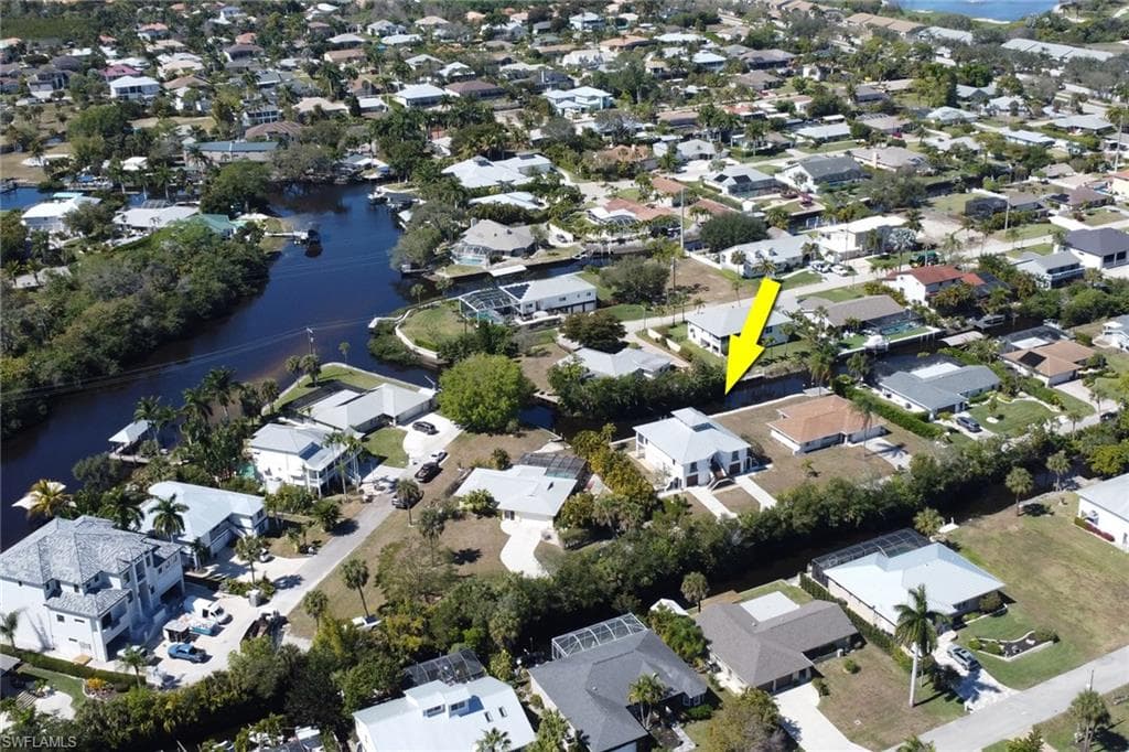 27170 Esther DR-43