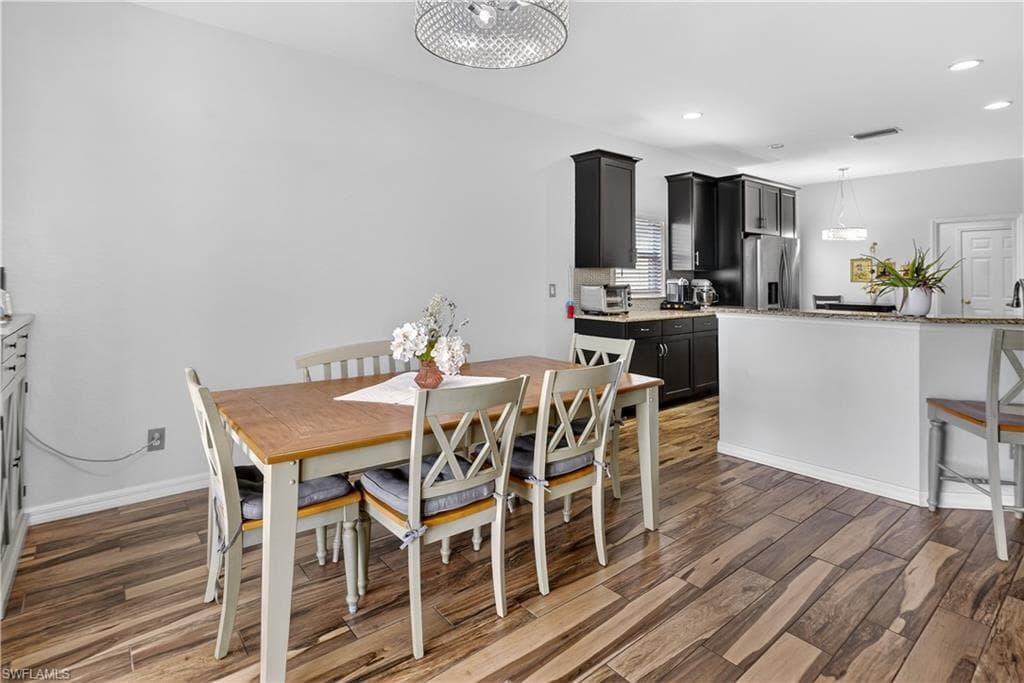 9689 Pineapple Preserve CT-11