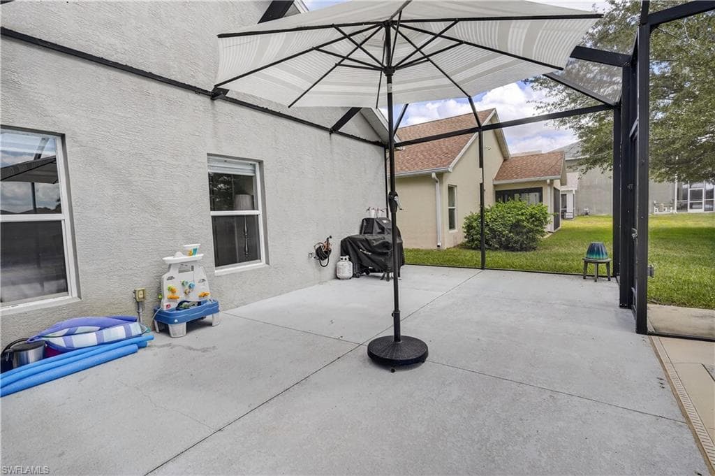 9689 Pineapple Preserve CT-33