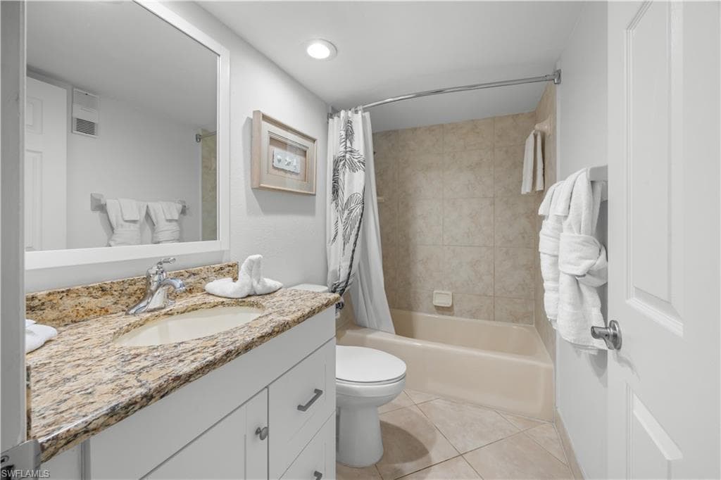 1401 Middle Gulf DR 305R-15