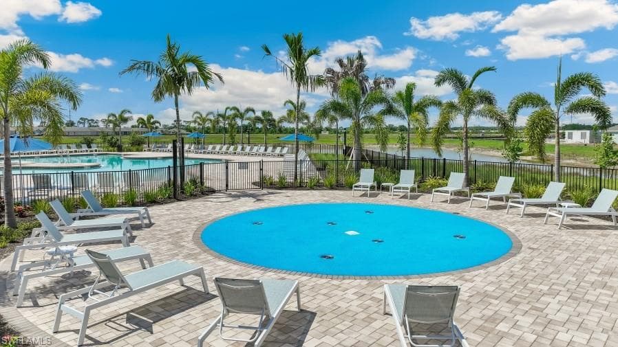 2605 Star Coral DR-34