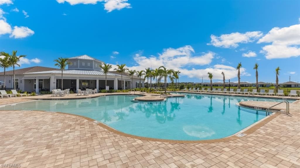 2605 Star Coral DR-24