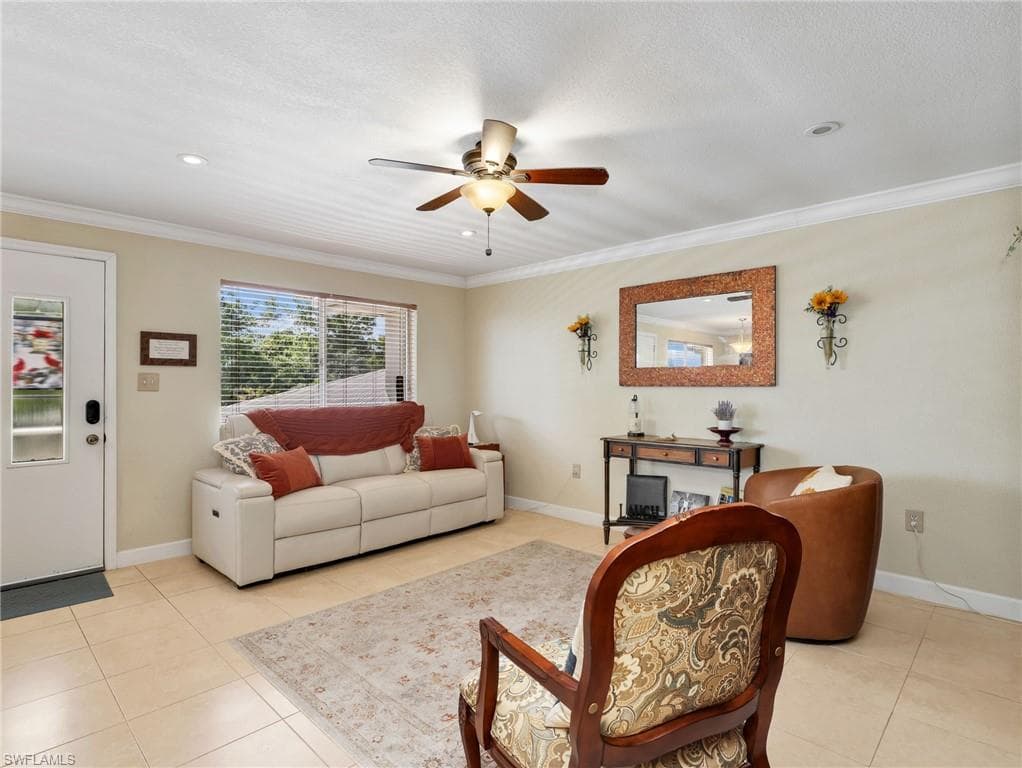 431 Van Buren ST C6-3