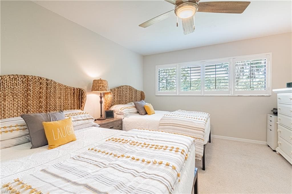 746 Eagle Creek DR W 104-8