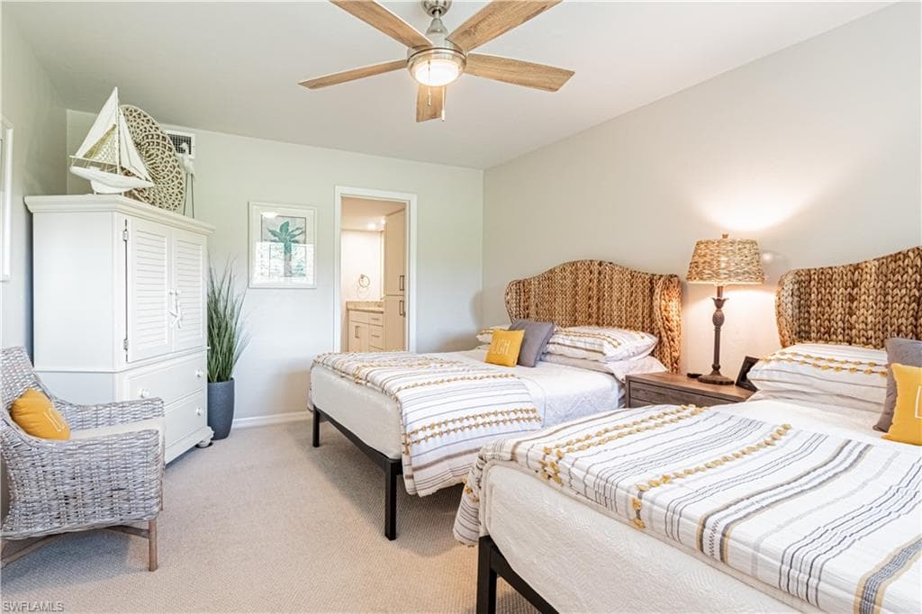 746 Eagle Creek DR W 104-9