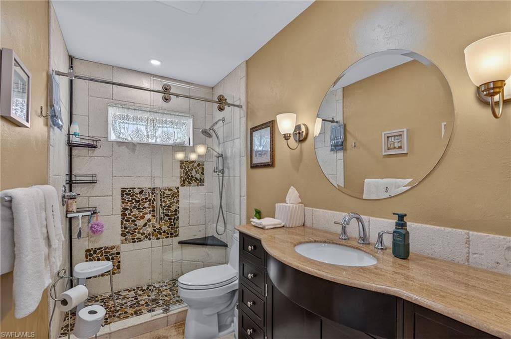 681 Saint Andrews BLVD-12