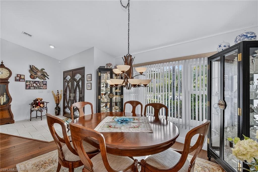 681 Saint Andrews BLVD-8