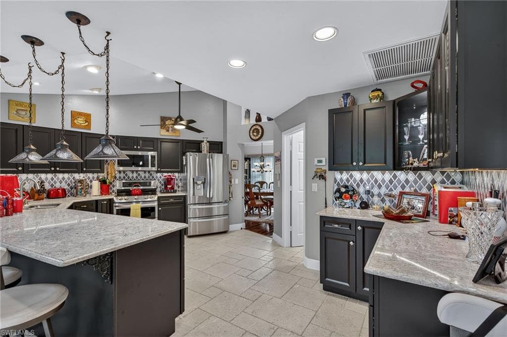 681 Saint Andrews BLVD-3