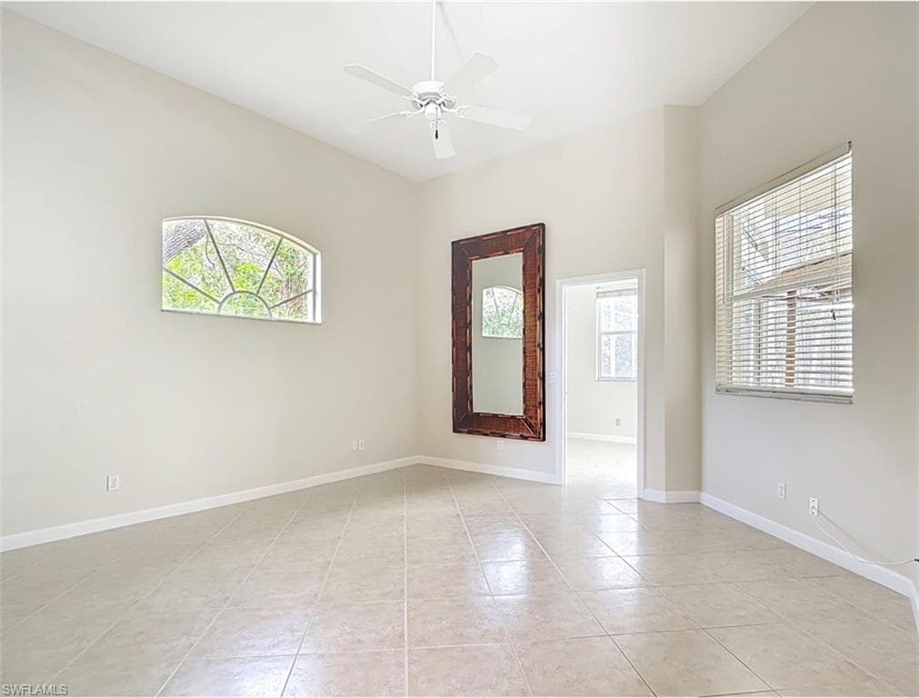 615 Soliel DR-19