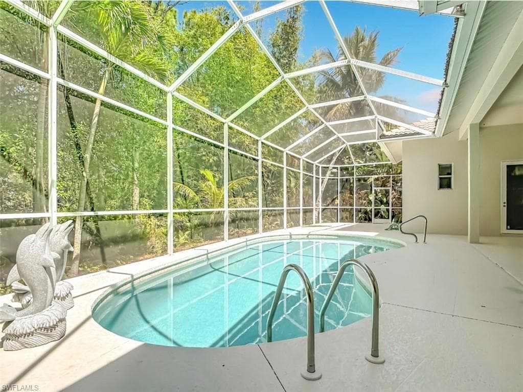 615 Soliel DR-36