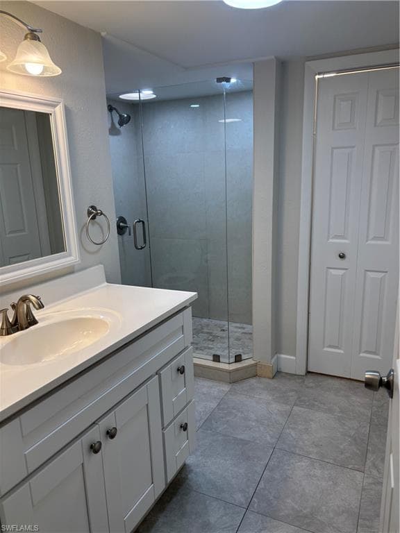 1210 Shady Rest LN 12-14
