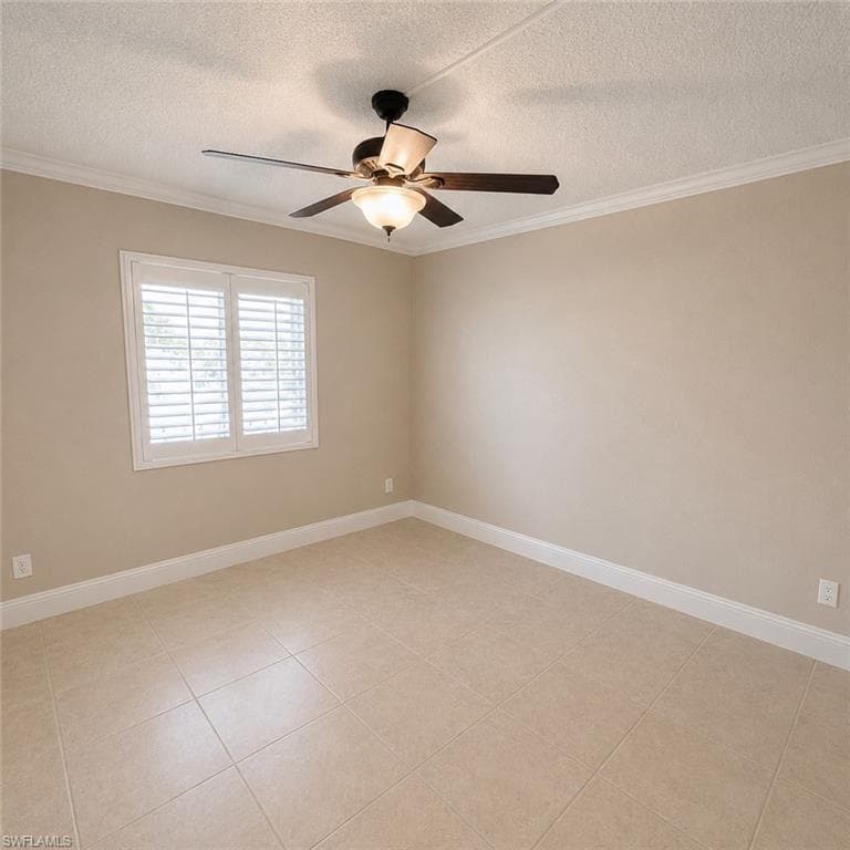 2264 Winkler AVE 202-18