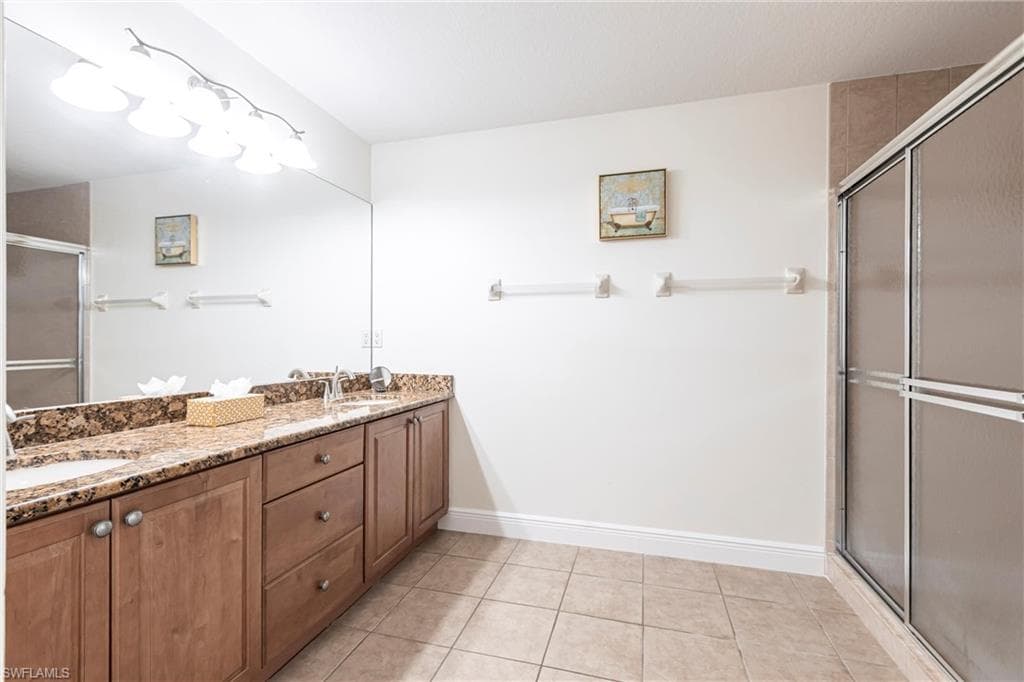 1623 SE 39th TER-21