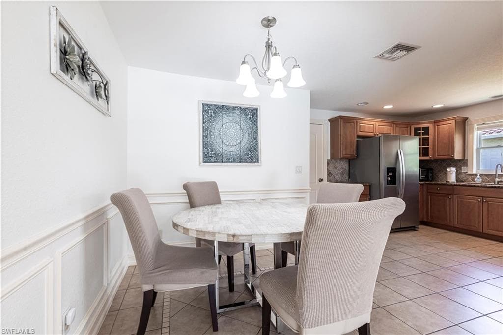 1623 SE 39th TER-18