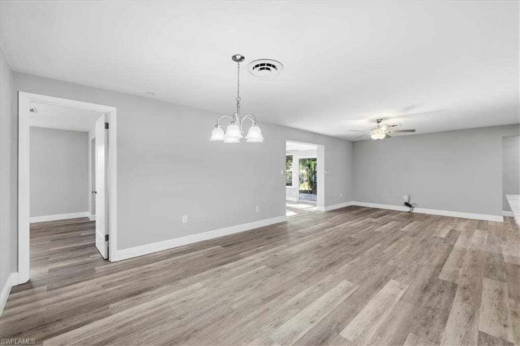 5051 Fairfield DR-5