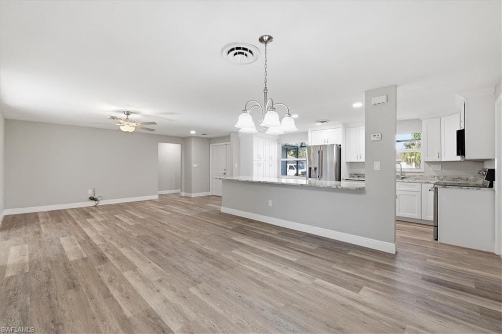 5051 Fairfield DR-4