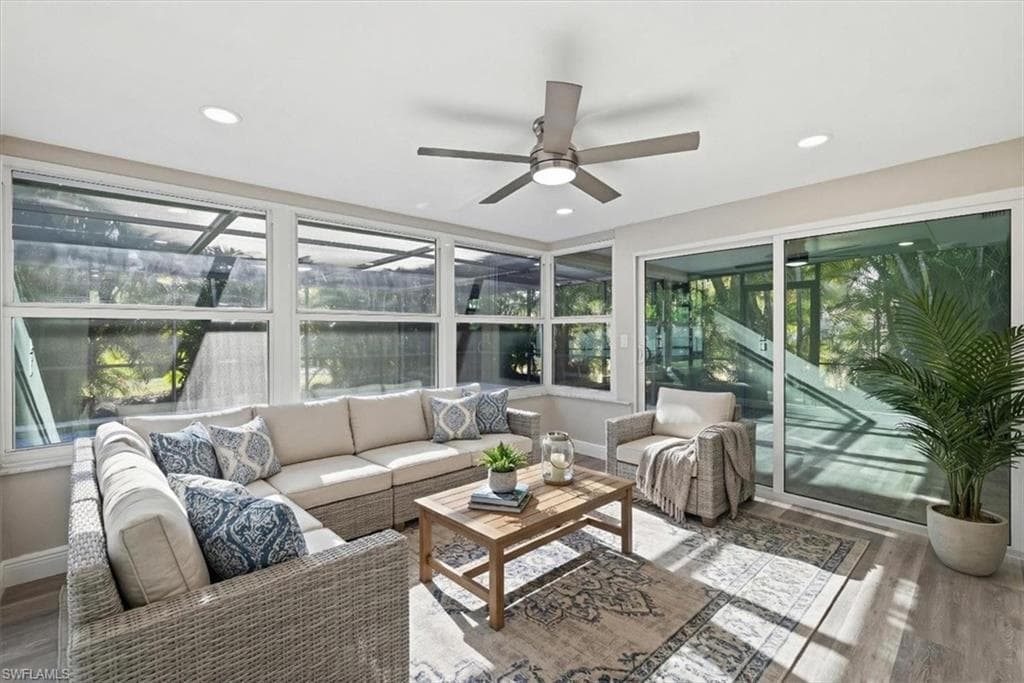 5051 Fairfield DR-40