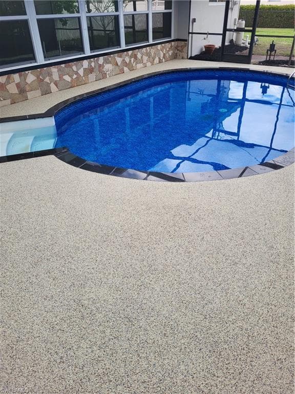5051 Fairfield DR-43
