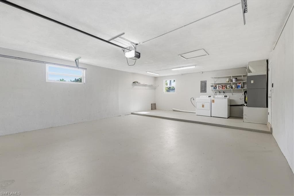 5051 Fairfield DR-34