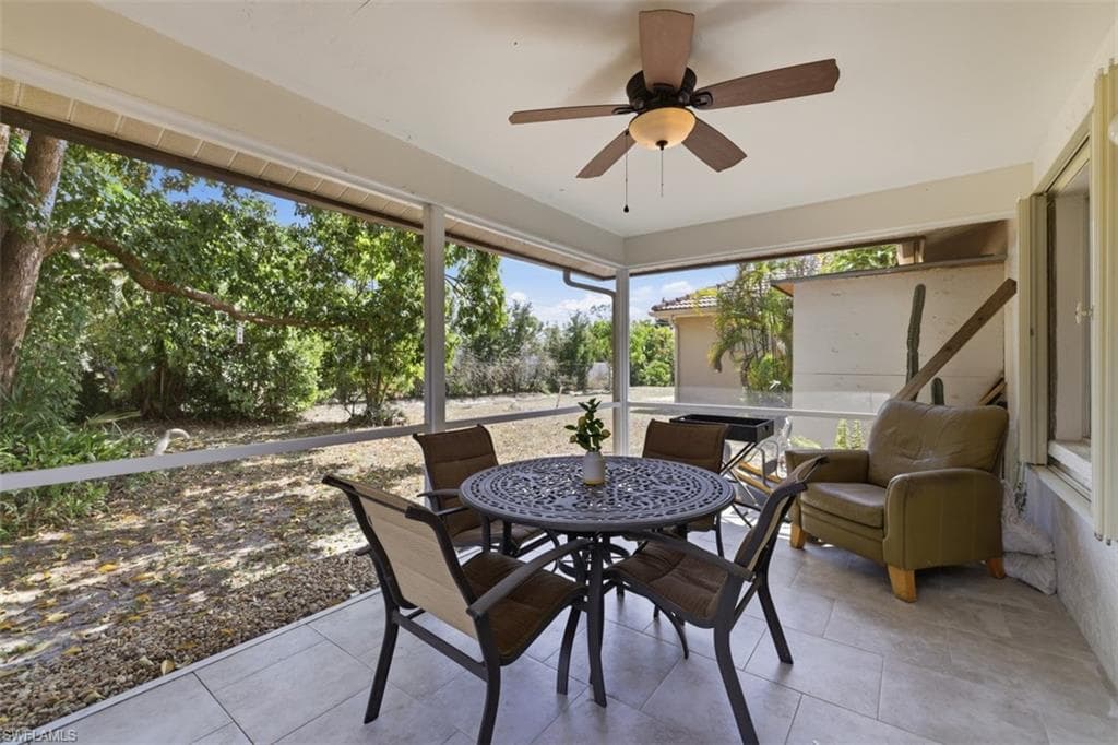 26920 Spanish Gardens DR-22