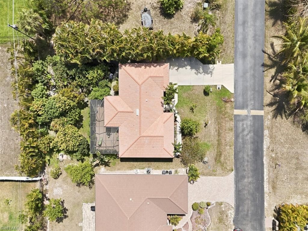 26920 Spanish Gardens DR-17