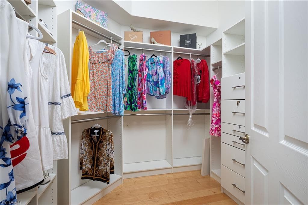 23821 Merano CT 202-18