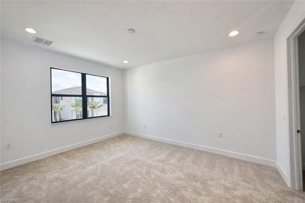 12770 Woodbury DR-16