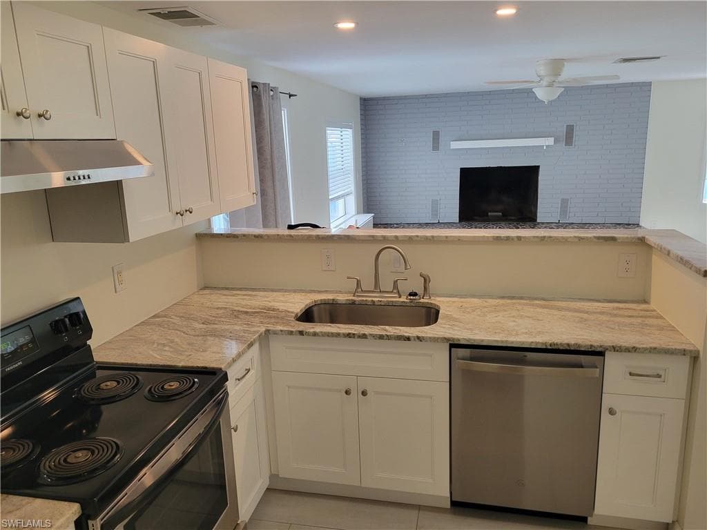 2662 Mangrove ST-12