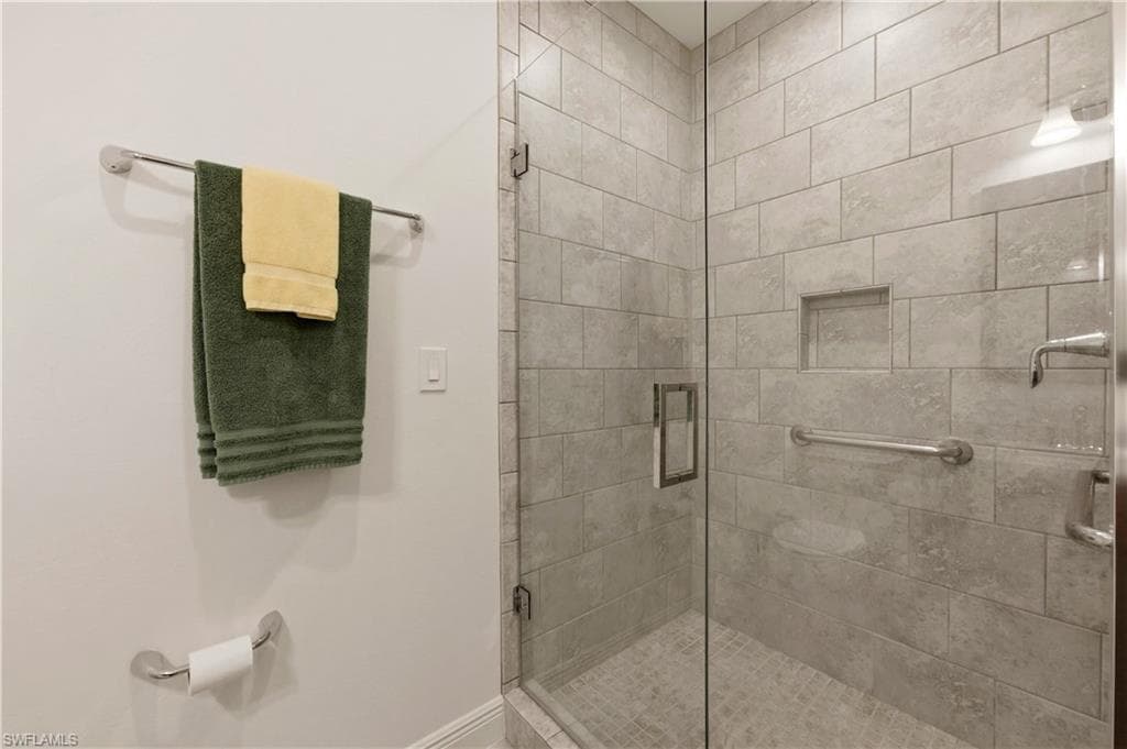 21450 Strada Nuova CIR A304-25