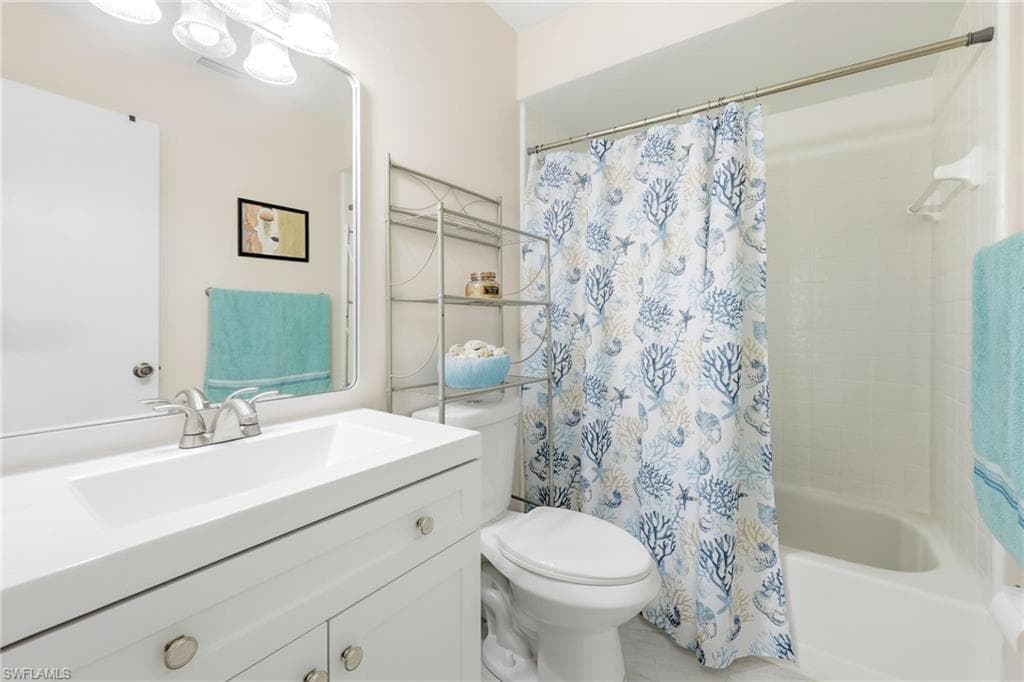 10548 Quincy CT-22