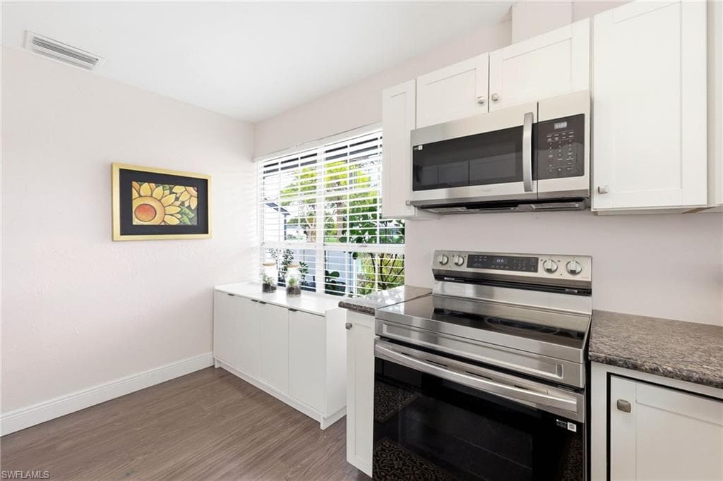 10548 Quincy CT-15