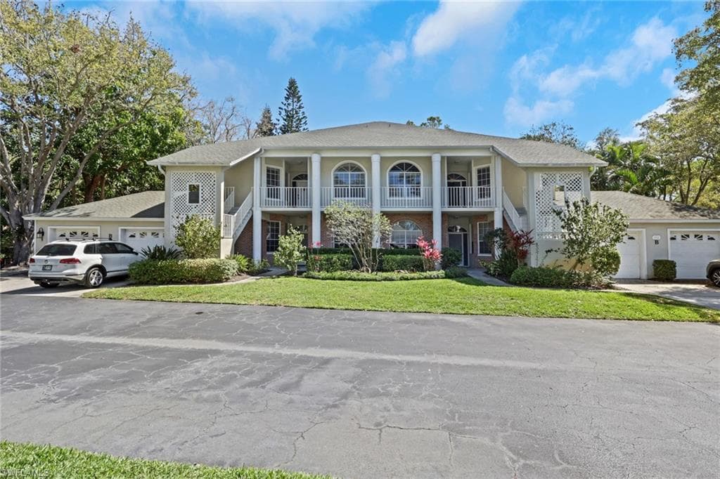 15116 Royal Fern CT B200-1