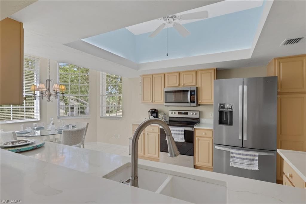 15116 Royal Fern CT B200-6
