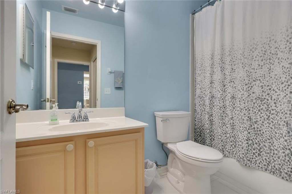 15116 Royal Fern CT B200-17