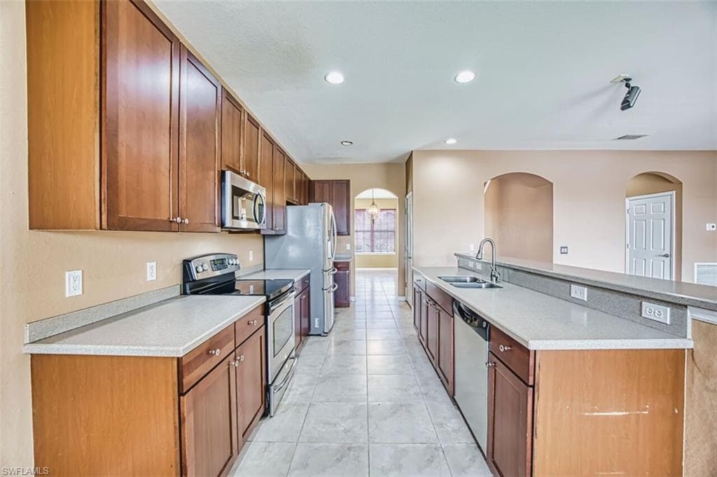 16511 Whispering Trace CT-14