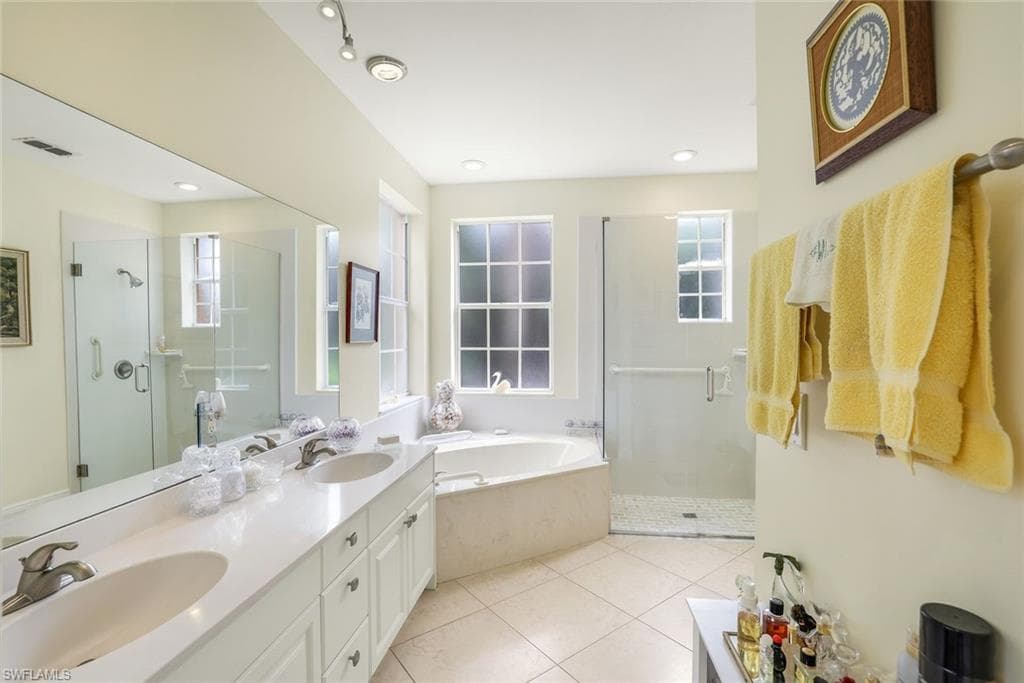 4795 Aston Gardens WAY D102-9