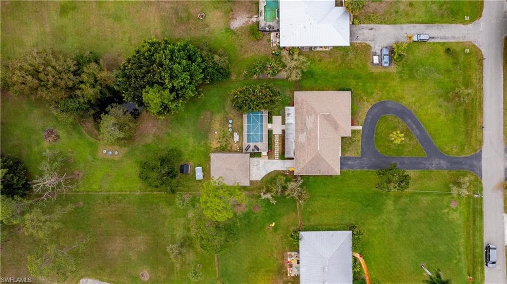 5272 Myrtle LN-25
