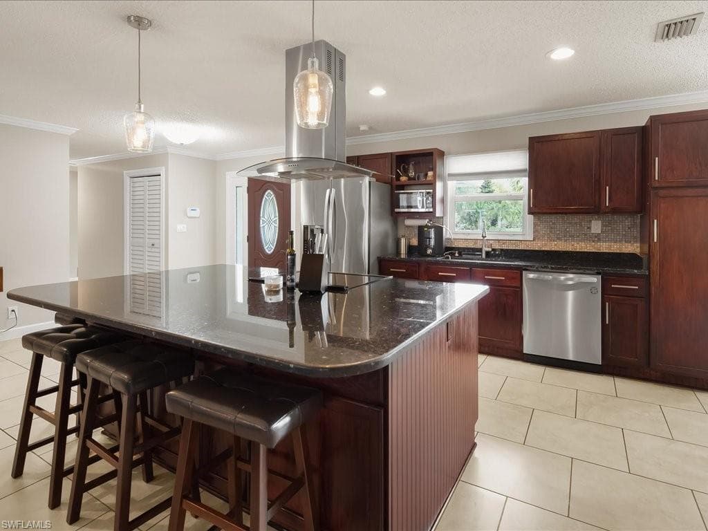 5272 Myrtle LN-4