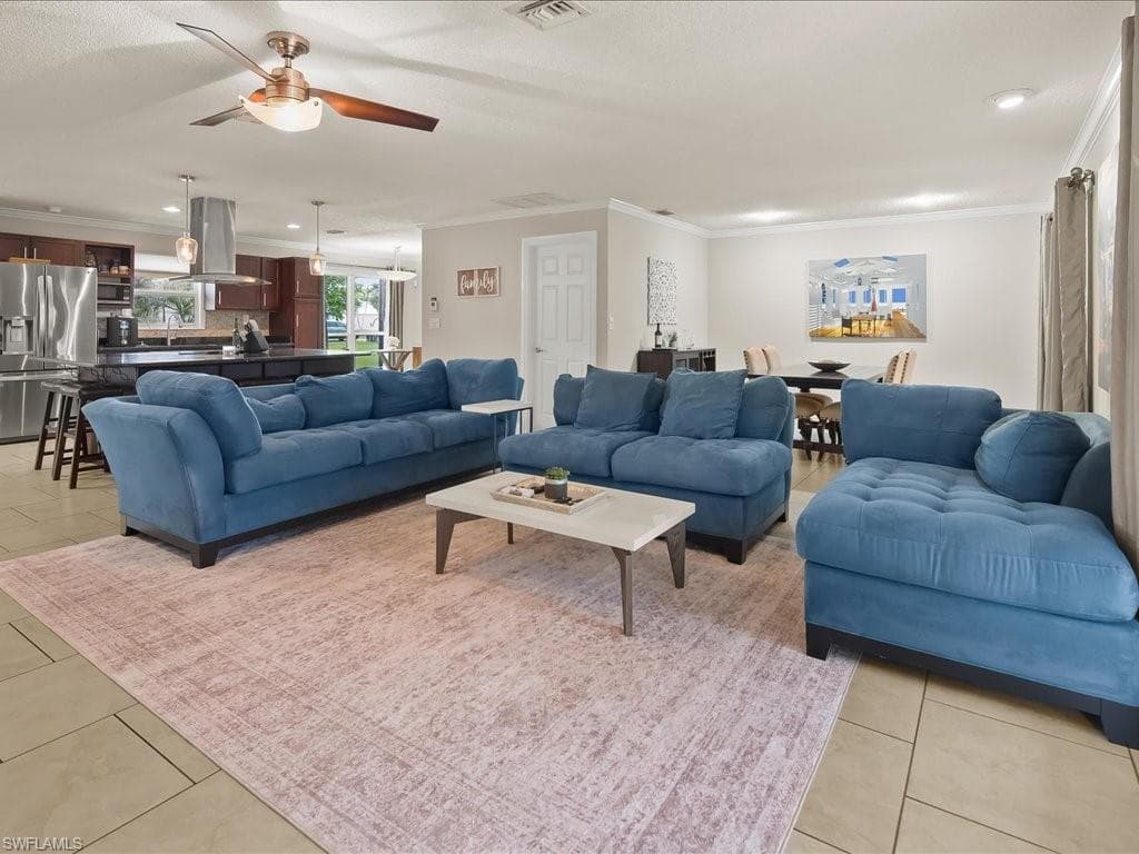 5272 Myrtle LN-8