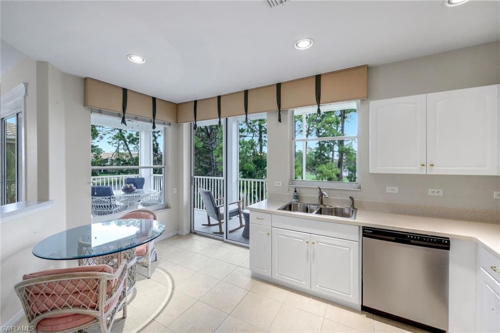 8231 Parkstone PL 301-7