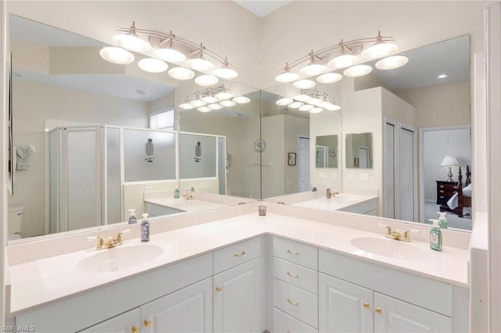 8231 Parkstone PL 301-20