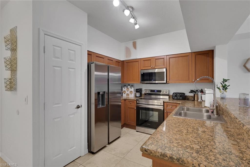 10121 Villagio Palms WAY 102-4
