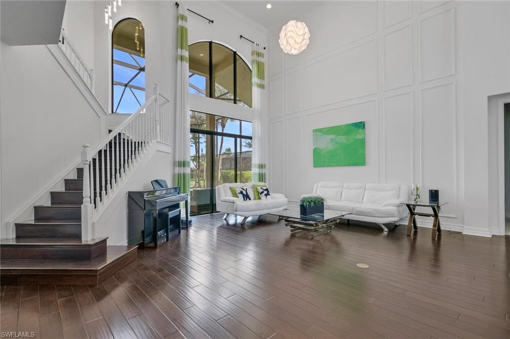 3323 Atlantic CIR-5