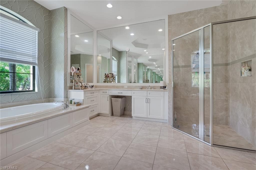 3323 Atlantic CIR-17